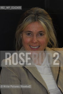 New phone +44 (0)20 822 4©Writer Pictures/Rosebud2