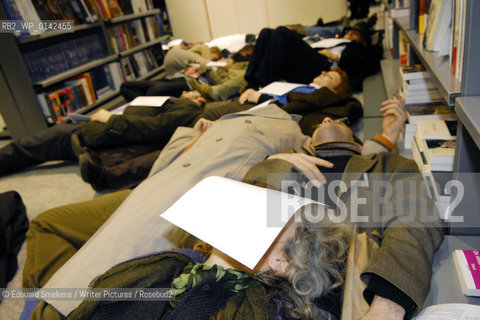 Image ID: .Dying Happening Mille Feuiles.Brussels Bookfair March 2007 ..Copyright©Edouard Smekens/Writer Pictures/Rosebud2