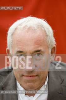 British actor and writer Simon Callow at the Edinburgh International Book Festival...Copyright©Pascal Saez/Writer Pictures/Rosebud2