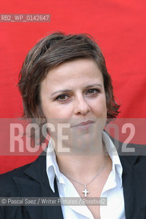 British childrens writer Rhona Cameron at the Edinburgh International Book Festival 2004.                         .Copyright©Pascal Saez/Writer Pictures/Rosebud2