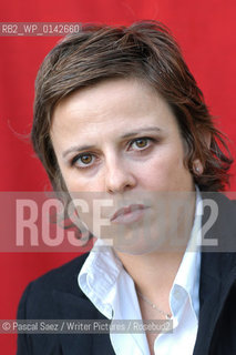 British childrens writer Rhona Cameron at the Edinburgh International Book Festival 2004.                         .Copyright©Pascal Saez/Writer Pictures/Rosebud2