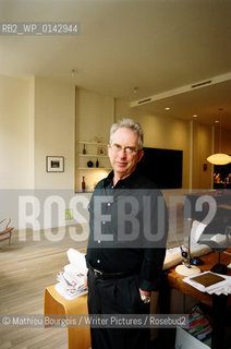 Peter Carey..copyright©Mathieu Bourgois/Writer Pictures/Rosebud2