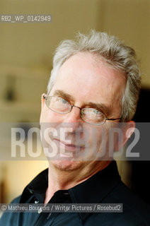 Peter Carey..copyright©Mathieu Bourgois/Writer Pictures/Rosebud2
