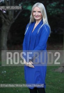 Irish Author Claudia Carroll..Copyright©Fran Veale/Writer Pictures/Rosebud2