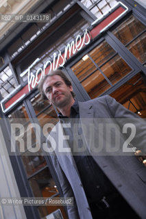 French author of Belgian origins, Didier Van Cauwelaert guides us in ©Writer Pictures/Rosebud2