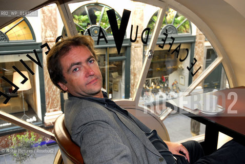 French author of Belgian origins, Didier Van Cauwelaert guides us in ©Writer Pictures/Rosebud2