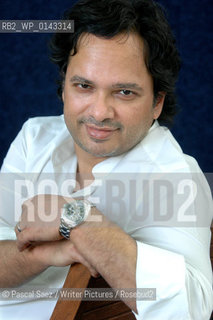 Indian writer Vikram Chandra, author of Sacred Games at the Edinburgh International Book Festival...Copyright©Pascal Saez/Writer Pictures/Rosebud2
