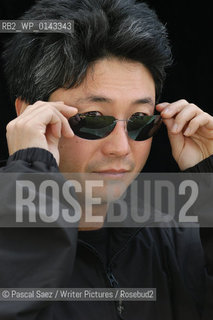 Korean-American writer Chang-Rae Lee at the Edinburgh International Book Festival 2004..Copyright©Pascal Saez/Writer Pictures/Rosebud2