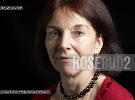 Mavis Cheek..copyright©Geraint Lewis/Writer Pictures/Rosebud2