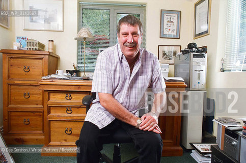 Carl Chinn, Professor of Community History at the University of Birmingham, writer, broadcaster, campaiigner for manufacturing and a proud Brummie.  Published 27 books, 19 of them on Birmingham..copyright©Des Gershon/Writer Pictures/Rosebud2