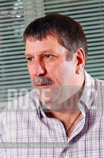 Carl Chinn, Professor of Community History at the University of Birmingham, writer, broadcaster, campaiigner for manufacturing and a proud Brummie.  Published 27 books, 19 of them on Birmingham..copyright©Des Gershon/Writer Pictures/Rosebud2