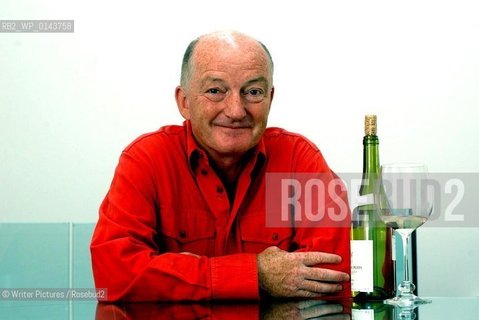 Pic Shows: Oz Clarke, Wine writer and TV presenter. Pic: Stuart Clarke
©Writer Pictures/Rosebud2