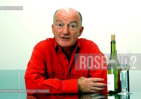 Oz Clarke, Wine writer and TV presenter..copyright©Stuart Clarke/Writer Pictures/Rosebud2