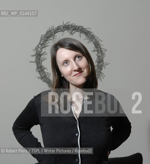 Author Beatrice Collins in her Glasgow home. . .. ..copyright©Robert Perry/TSPL/Writer Pictures/Rosebud2