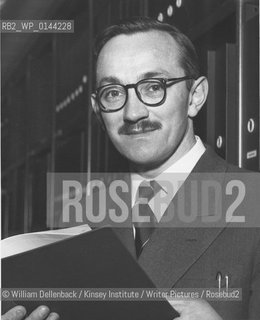 Dr Alex Comfort Pictured here at the Kinsey institute at Indiana University in 1957..Copyright©William Dellenback/Kinsey Institute/Writer Pictures/Rosebud2