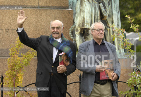 25 August 2008 - Edinburgh, UK - Scottish actor Sean Connery at the Edinburgh International Book Festival with co author Murray Grigor ..Copyright©Geraint Lewis/Writer Pictures/Rosebud2
