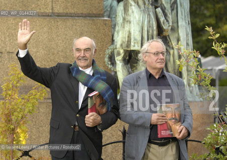 25 August 2008 - Edinburgh, UK - Scottish actor Sean Connery at the Edinburgh International Book Festival with co author Murray Grigor ..Copyright©Geraint Lewis/Writer Pictures/Rosebud2
