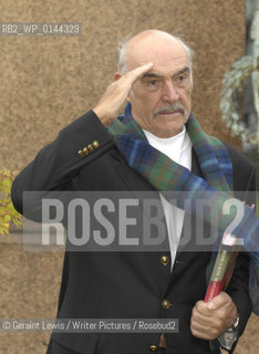 25 August 2008 - Edinburgh, UK - Scottish actor Sean Connery at the Edinburgh International Book Festival with co author Murray Grigor ..Copyright©Geraint Lewis/Writer Pictures/Rosebud2