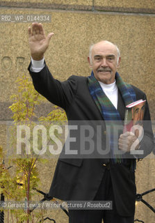 25 August 2008 - Edinburgh, UK - Scottish actor Sean Connery at the Edinburgh International Book Festival with co author Murray Grigor ..Copyright©Geraint Lewis/Writer Pictures/Rosebud2