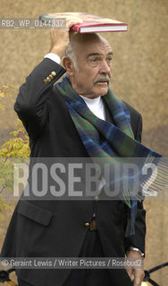 25 August 2008 - Edinburgh, UK - Scottish actor Sean Connery at the Edinburgh International Book Festival with co author Murray Grigor ..Copyright©Geraint Lewis/Writer Pictures/Rosebud2