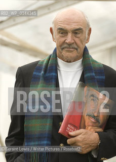 25 August 2008 - Edinburgh, UK - Scottish actor Sean Connery at the Edinburgh International Book Festival with co author Murray Grigor ..Copyright©Geraint Lewis/Writer Pictures/Rosebud2