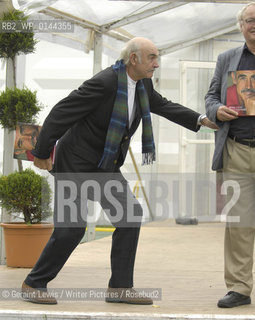 25 August 2008 - Edinburgh, UK - Scottish actor Sean Connery at the Edinburgh International Book Festival with co author Murray Grigor ..Copyright©Geraint Lewis/Writer Pictures/Rosebud2