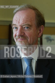 Robin Cook MP (deceased)..copyright©Graham Jepson/Writer Pictures/Rosebud2