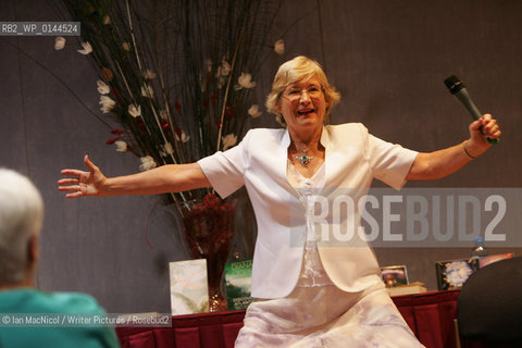 Author Diana Cooper at The Body & Soul fair at Glasgows Royal Concert Hall..19th August 2007..Copyright©Ian MacNicol/Writer Pictures/Rosebud2