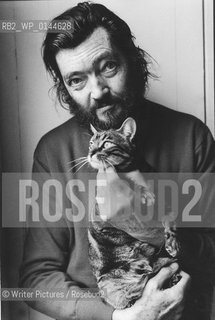 Author Julio Cortazar with his cat 1982
©Writer Pictures/Rosebud2