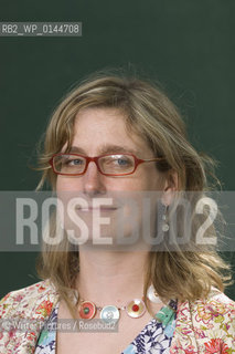 Cressida Cowell, childrens Author of How To Twist A Dragons Tale. CREDIT Geraint Lewis
©Writer Pictures/Rosebud2