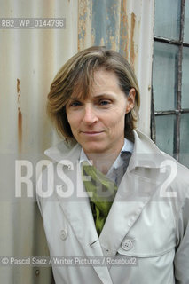 Canadian writer Dede Crane, author of  The 25 Pains of Kennedy Baines, and of Sympathy, at the Vancouver International Writers and Readers Festival...Copyright©Pascal Saez/Writer Pictures/Rosebud2