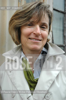 Canadian writer Dede Crane, author of  The 25 Pains of Kennedy Baines, and of Sympathy, at the Vancouver International Writers and Readers Festival...Copyright©Pascal Saez/Writer Pictures/Rosebud2