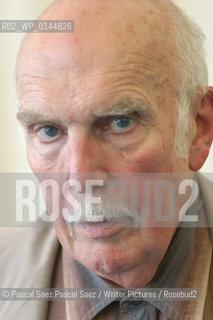 British writer Sir Bernard Crick, a leading expert on George Orwell, at the Edinburgh International Book Festival 2003...Copyright©Pascal Saez.Pascal Saez/Writer Pictures/Rosebud2