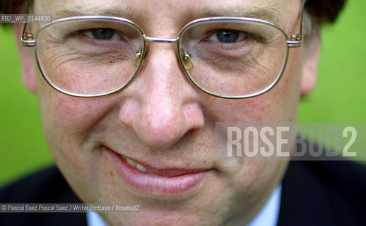 British writer Sir Bernard Crick, a leading expert on George Orwell, at the Edinburgh International Book Festival 2003...Copyright©Pascal Saez.Pascal Saez/Writer Pictures/Rosebud2
