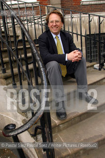 British writer Sir Bernard Crick, a leading expert on George Orwell, at the Edinburgh International Book Festival 2003...Copyright©Pascal Saez.Pascal Saez/Writer Pictures/Rosebud2