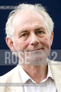 Dan Cruickshank, author....copyright©Geraint Lewis/Writer Pictures/Rosebud2