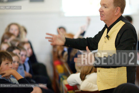 D J Taylor writer  the Oxford Literary Festival at Christchurch College Oxford. ..copyright©Geraint Lewis/Writer Pictures/Rosebud2