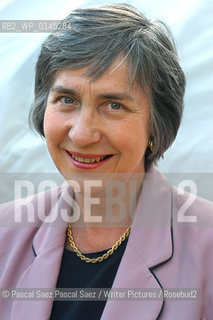 Scottish writer Aline Templeton at the Edinburgh International Book Festival 2004...Copyright©Pascal Saez.Pascal Saez/Writer Pictures/Rosebud2