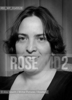 Ruth Thomas..Author and Short Story writer..photographed at her home in Edinburgh.....Copyright©Alex Hewitt/Writer Pictures/Rosebud2