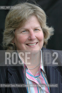 Writer Sandi Toksvig at the Edinburgh International Book Festival 2005..Copyright©Pascal Saez.Pascal Saez/Writer Pictures/Rosebud2