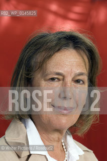 Claire Tomalin,writer and biographer and former Whitebread and James Tait Black Prize winner. 17/8/07. CREDIT Geraint Lewis
©Writer Pictures/Rosebud2