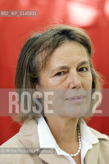Claire Tomalin,writer and biographer and former Whitebread and James Tait Black Prize winner. 17/8/07. CREDIT Geraint Lewis
©Writer Pictures/Rosebud2