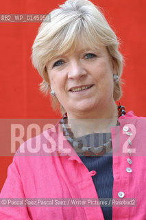 British writer and journalist Polly Toynbee, at the Edinburgh International Book Festival 2003...Copyright©Pascal Saez.Pascal Saez/Writer Pictures/Rosebud2