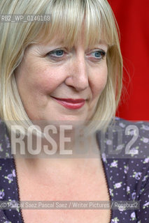 British writer Lynn Truss at the Edinburgh International Book Festival 2004..Copyright©Pascal Saez.Pascal Saez/Writer Pictures/Rosebud2