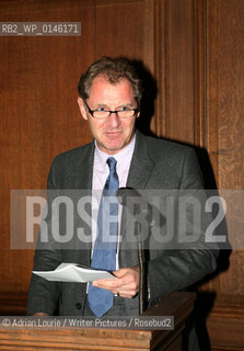 Andrew Motion, Poet Laureate at the presentation of the TS Eliot Prize for Poetry,  London 120109..copyright©Adrian Lourie/Writer Pictures/Rosebud2
