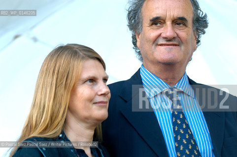 British writer and journalist Mark Tully, who specializes in the Indian sub-continent at the Edinburgh International Book Festival 2003..                                                 .copyright©Pascal Saez.Pascal Saez/Writer Pictures/Rosebud2