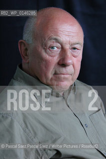 Cultural commentator, former head of the BBC World Service and writer John Tusa at the Edinburgh International Book Festival 2005..Copyright©Pascal Saez.Pascal Saez/Writer Pictures/Rosebud2