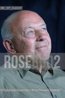 Cultural commentator, former head of the BBC World Service and writer John Tusa at the Edinburgh International Book Festival 2005..Copyright©Pascal Saez.Pascal Saez/Writer Pictures/Rosebud2