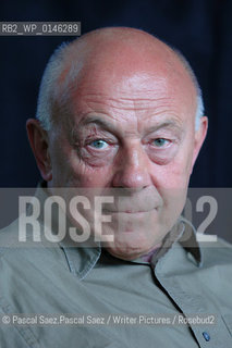 Cultural commentator, former head of the BBC World Service and writer John Tusa at the Edinburgh International Book Festival 2005..Copyright©Pascal Saez.Pascal Saez/Writer Pictures/Rosebud2