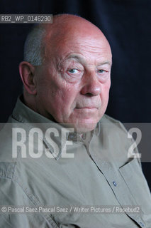Cultural commentator, former head of the BBC World Service and writer John Tusa at the Edinburgh International Book Festival 2005..Copyright©Pascal Saez.Pascal Saez/Writer Pictures/Rosebud2